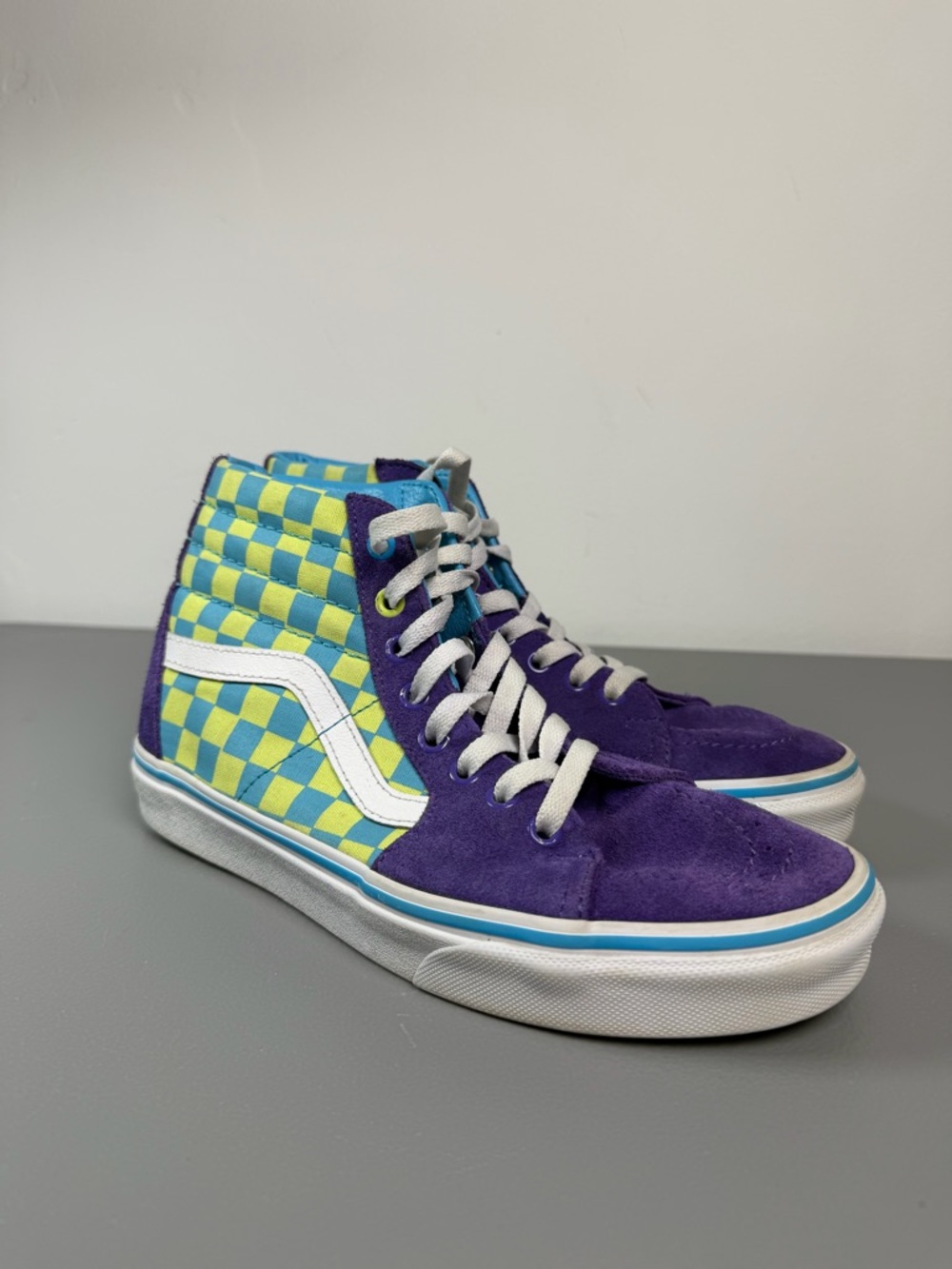 Vans Men Size 6.5 Women Size 8 Sk8 Hi Checkerboard Skate Shoe Violet/Cyan - Picture 2 of 11